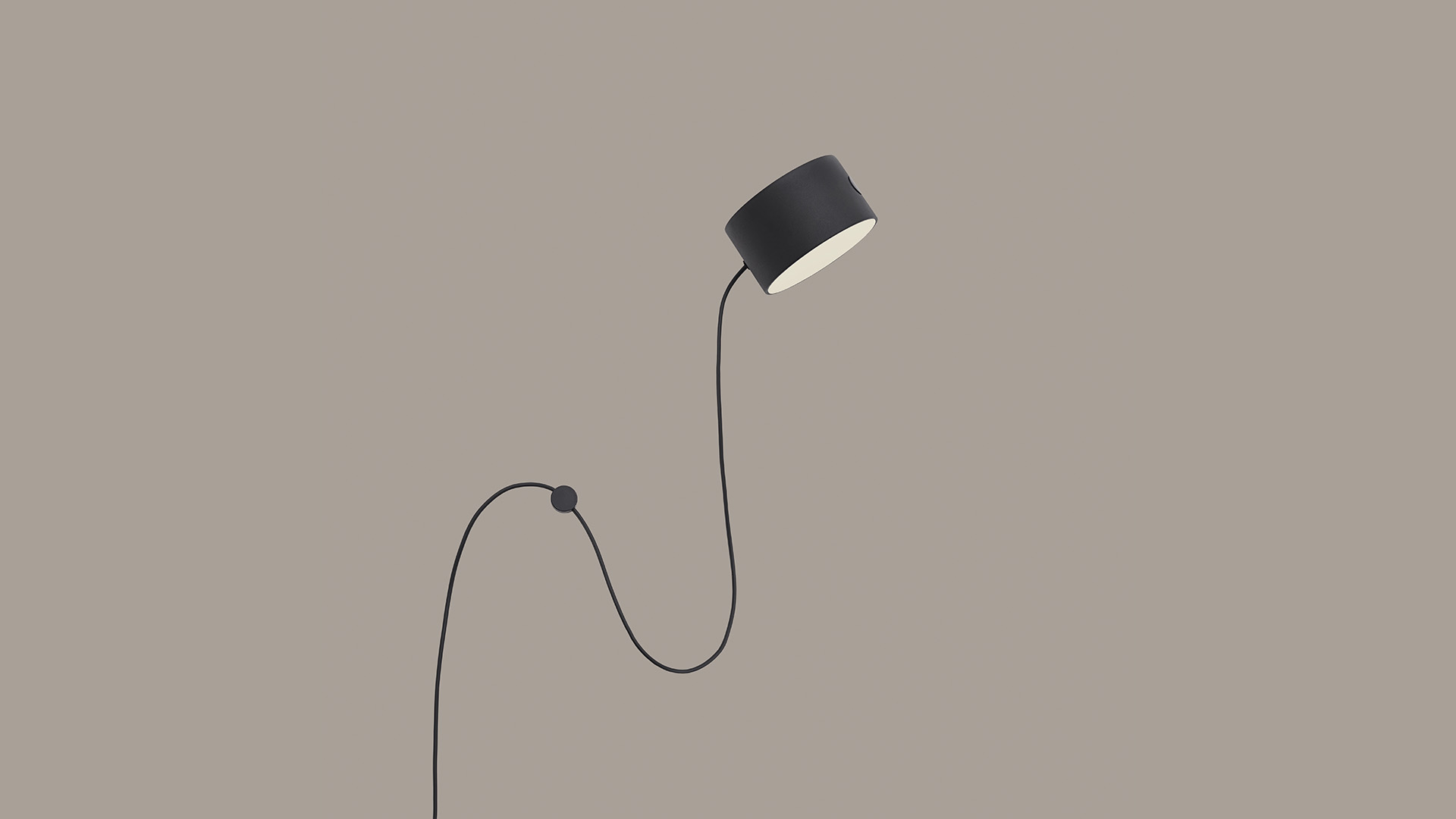 Post Wall Lamp, Lifestyle